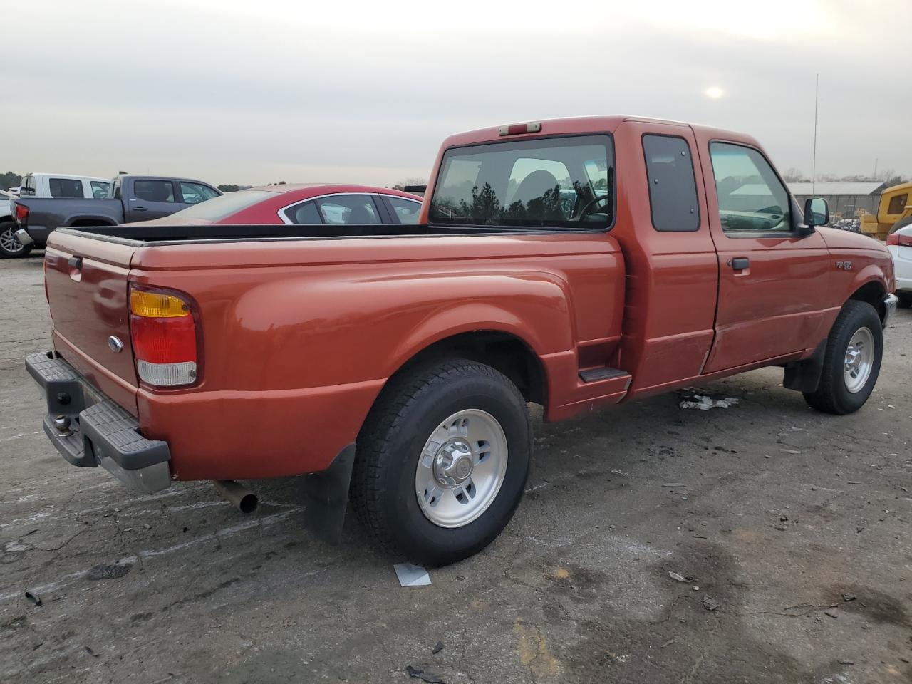 Изображение 3 1999 FORD RANGER SUPER CAB 1999 с VIN 1FTYR14V0XTA55965
