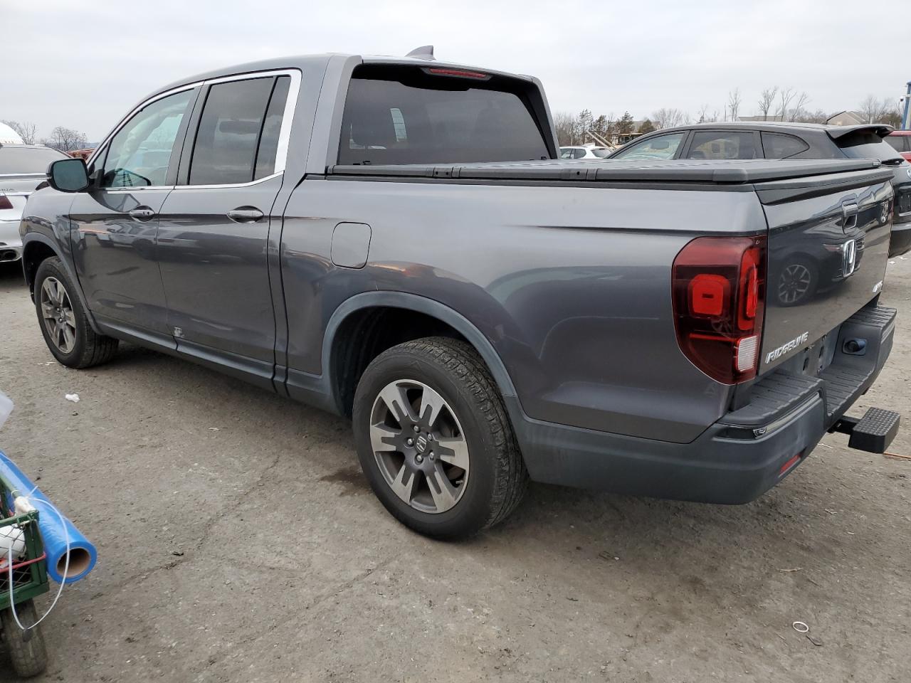 Image 2 of 2017 HONDA RIDGELINE RTL 2017 with VIN 5FPYK3F69HB025218