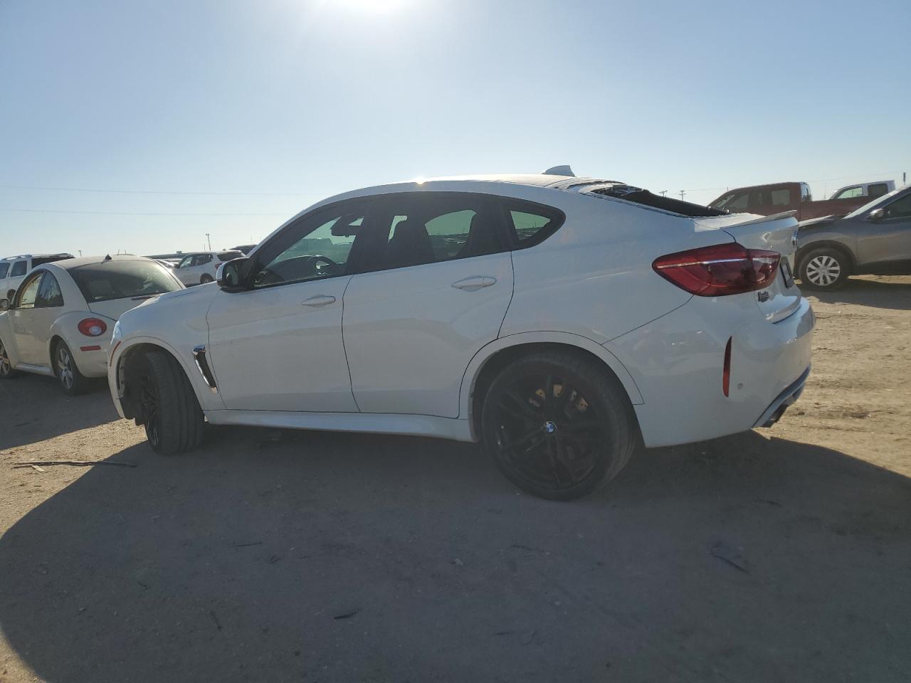 Image 2 of 2019 BMW X6 M 2019 with VIN 5YMKW8C51KLR38319