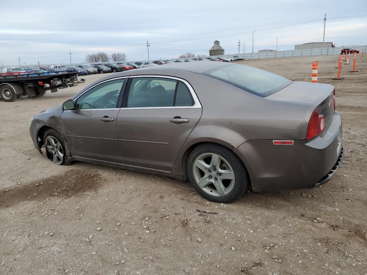 Image 2 of 2010 CHEVROLET MALIBU 1LT 2010 with VIN 1G1ZC5E01AF126945