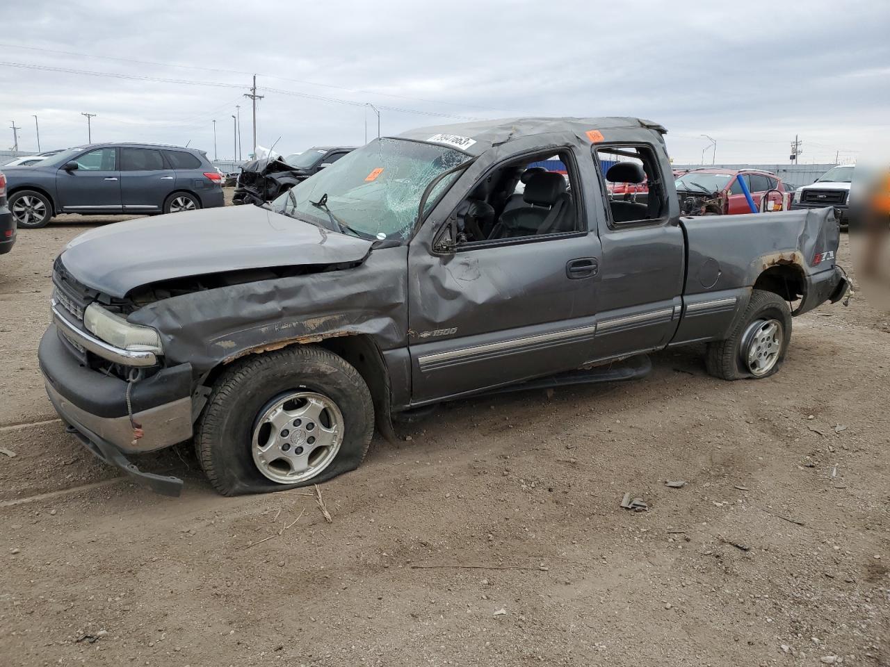 Image 1 of 2001 CHEVROLET SILVERADO K1500 2001 with VIN 1GCEK19T21E141112