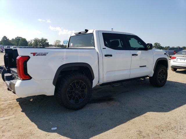 Изображение 3 2023 TOYOTA TUNDRA CREWMAX SR 2023 с VIN 5TFLA5DB2PX059264
