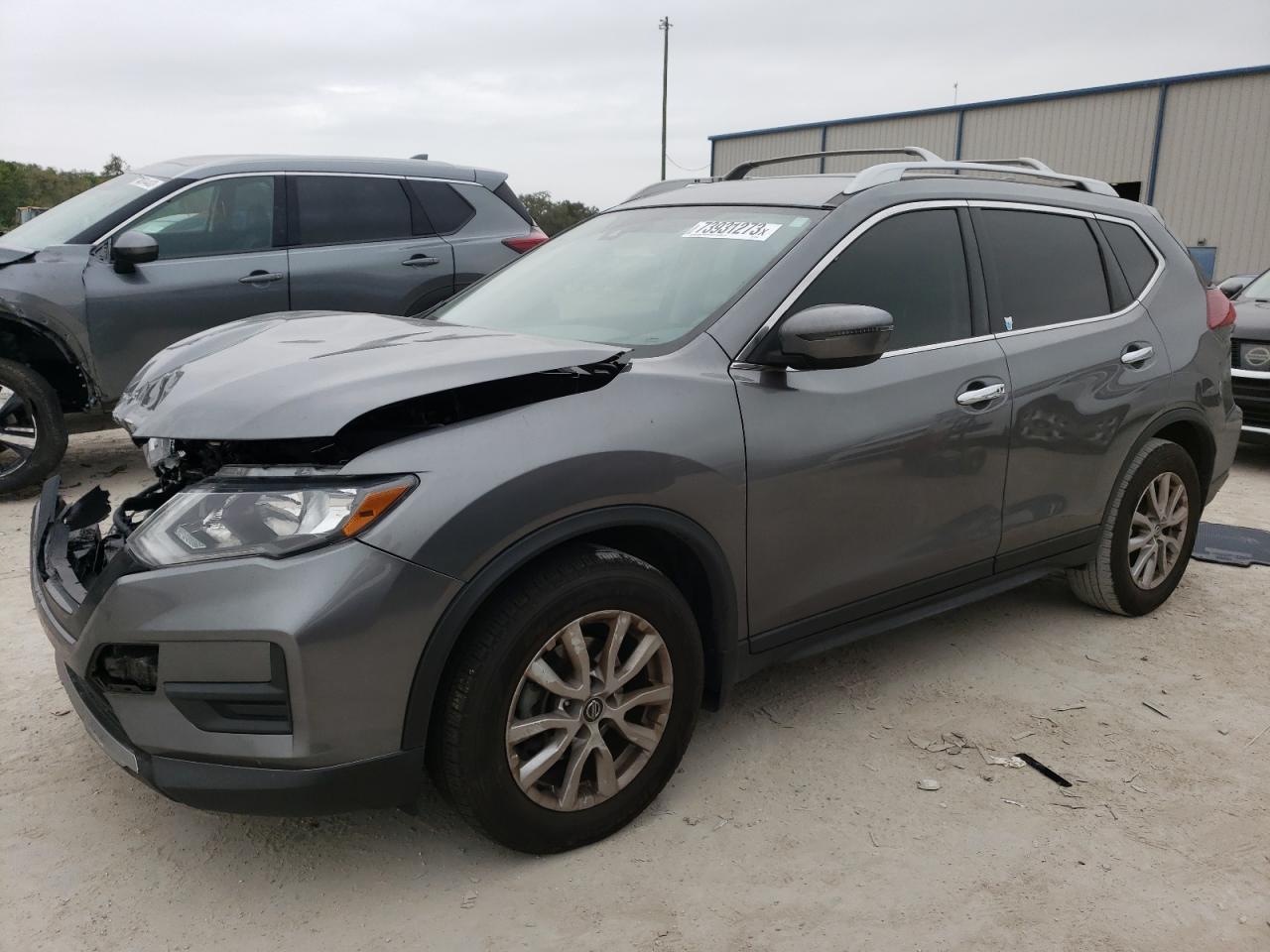 Obraz 1 z 2020 NISSAN ROGUE S 2020 z VIN KNMAT2MTXLP531486