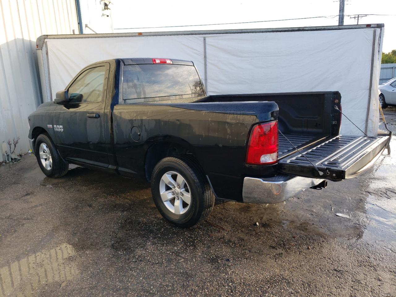 Изображение 2 2013 RAM 1500 ST 2013 с VIN 3C6JR6AT6DG511307