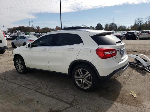 Image 2 of 2019 MERCEDES-BENZ GLA 250 4MATIC 2019 with VIN WDCTG4GB9KU017392