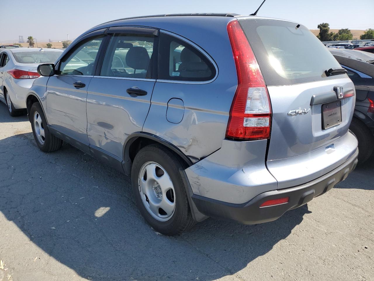 Image 2 of Honda Cr-V Lx 2008 with VIN JHLRE38388C019966