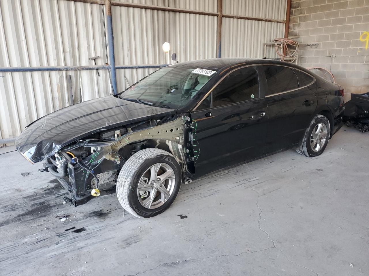 Obraz 1 z 2022 HYUNDAI SONATA SE 2022 z VIN 5NPEG4JAXNH146545