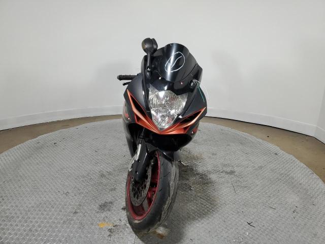 Image 2 of Suzuki Gsx-R600 2017 with VIN JS1GN7FA7H2100714