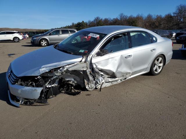 Obraz 1 z 2015 VOLKSWAGEN PASSAT S 2015 z VIN 1VWAT7A34FC114262