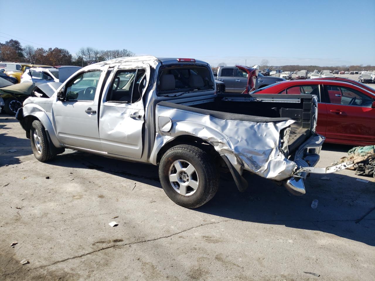 Image 2 of 2006 NISSAN FRONTIER CREW CAB LE 2006 with VIN 1N6AD07W26C429115