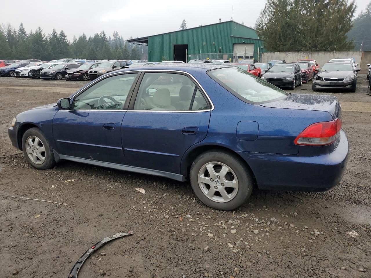 Image 2 of 2001 HONDA ACCORD LX 2001 with VIN 1HGCG56401A806501