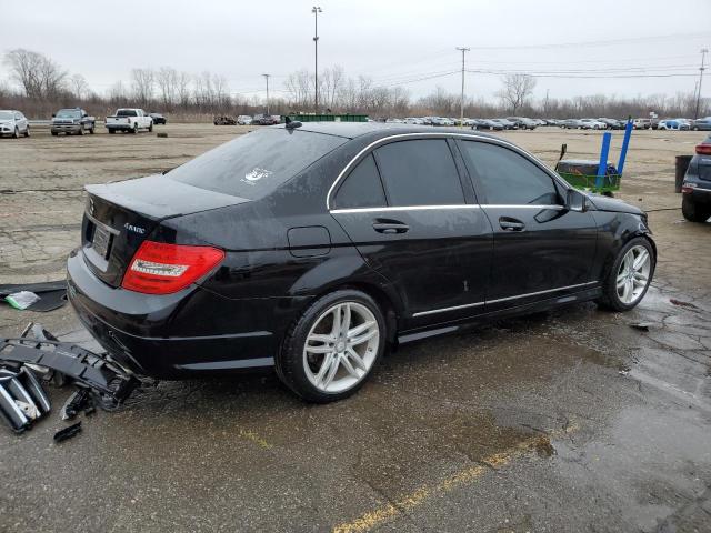 Obraz 3 z 2014 MERCEDES-BENZ C 300 4MATIC 2014 z VIN WDDGF8ABXEA930040
