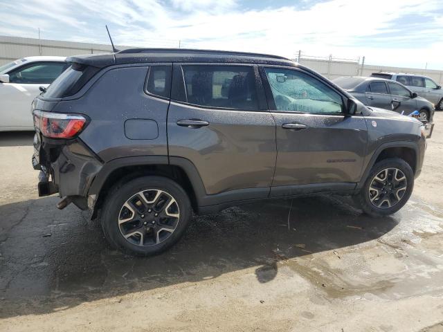 Image 3 of 2019 JEEP COMPASS TRAILHAWK 2019 with VIN 3C4NJDDB2KT759888
