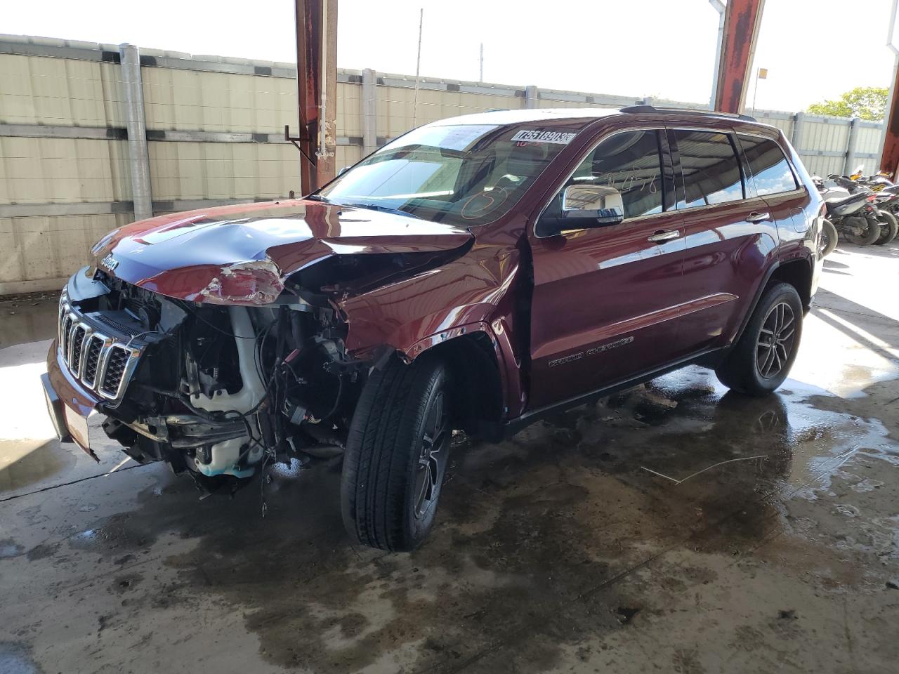 Image 1 of 2019 JEEP GRAND CHEROKEE LIMITED 2019 with VIN 1C4RJFBG4KC778479