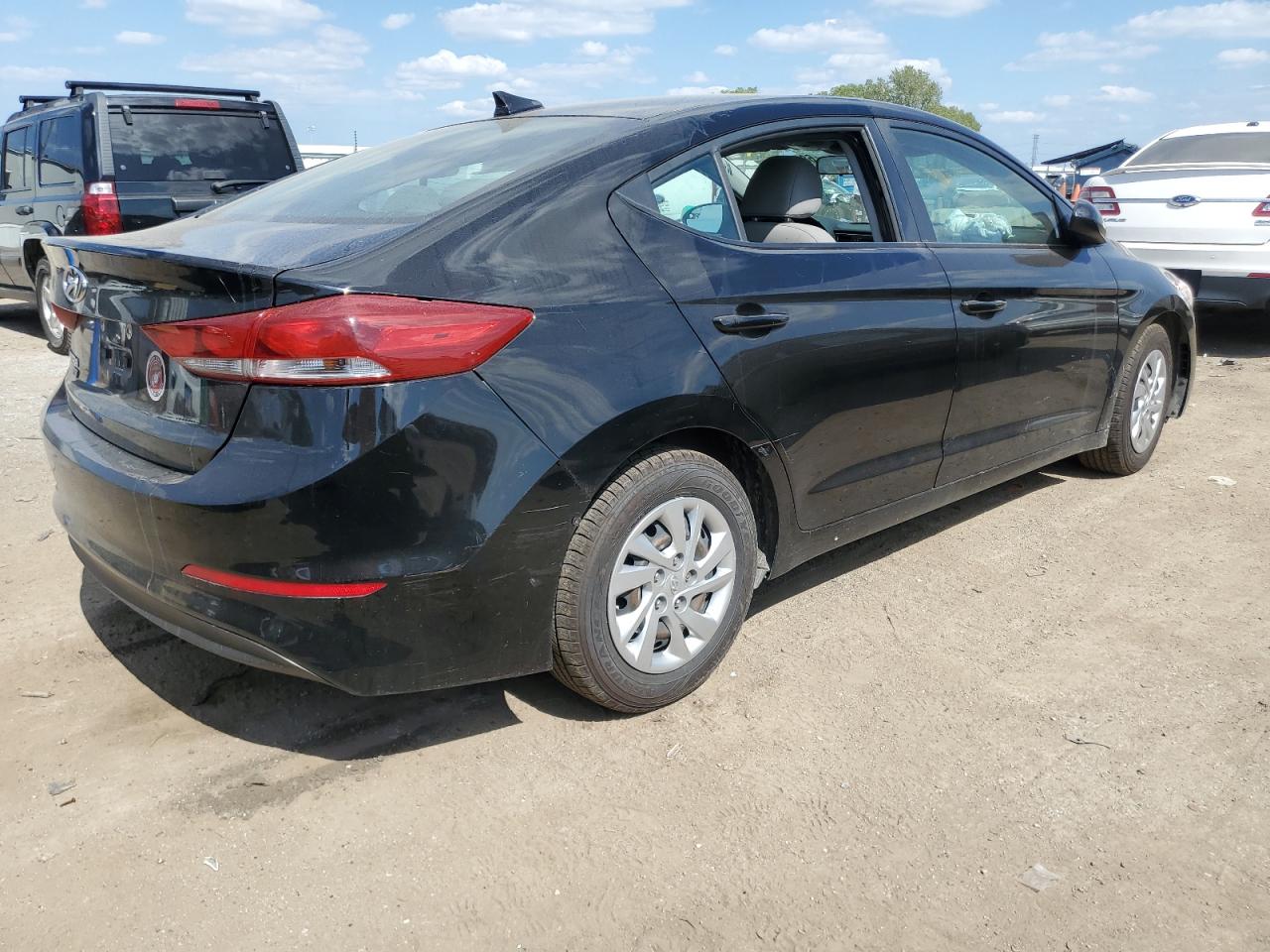 Obraz 3 z 2017 HYUNDAI ELANTRA SE 2017 z VIN KMHD74LFXHU415587