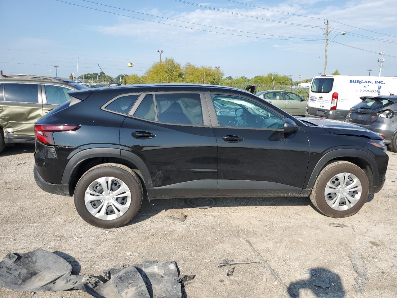 Image 3 of 2024 CHEVROLET TRAX LS 2024 with VIN KL77LFE20RC011611