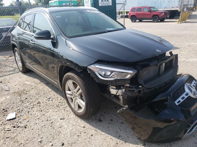 Image 1 of 2021 MERCEDES-BENZ GLA 250 4MATIC 2021 with VIN W1N4N4HB3MJ262894