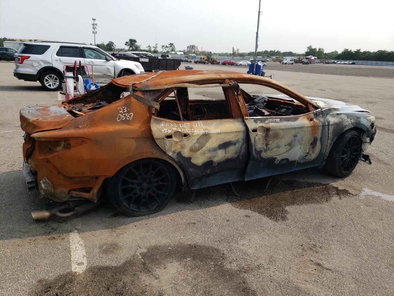Obraz 3 z 2022 TOYOTA CAMRY TRD 2022 z VIN 4T1KZ1AK7NU068649