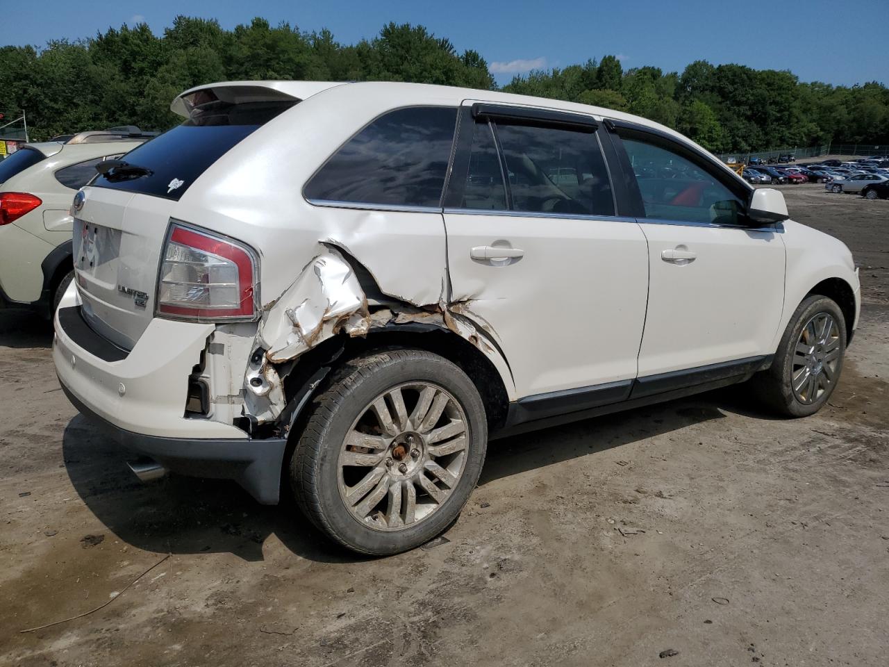 Image 3 of 2010 FORD EDGE LIMITED 2010 with VIN 2FMDK4KC1ABB56036