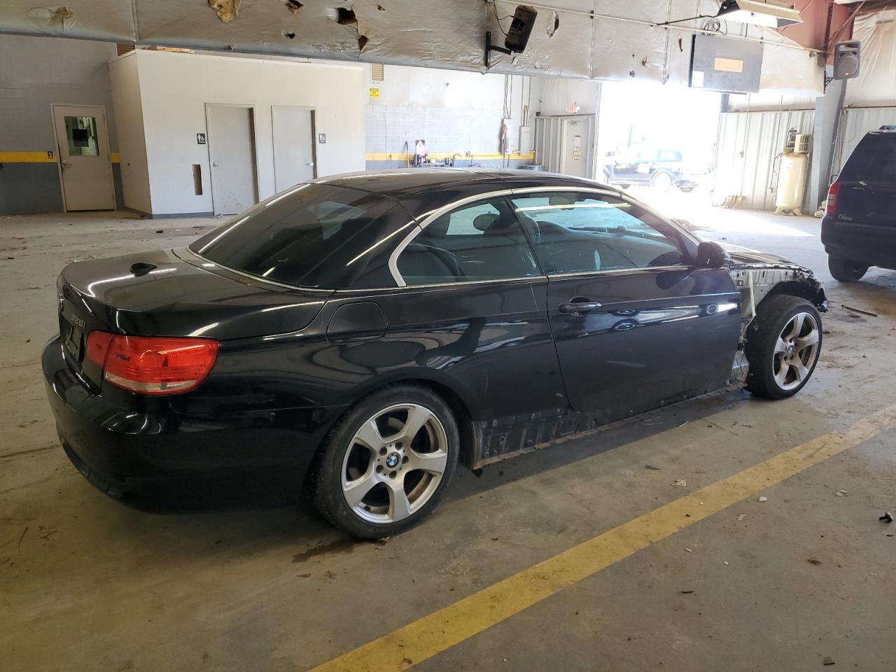 Image 3 of 2007 BMW 328 I 2007 with VIN WBAWL13557PX14848