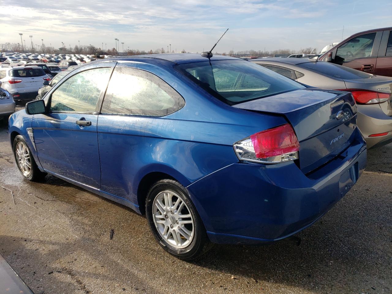 Изображение 2 2008 FORD FOCUS SE 2008 с VIN 1FAHP33N38W139870