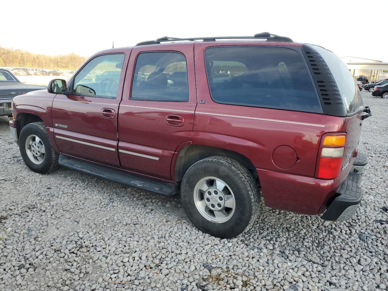 Изображение 2 2003 CHEVROLET TAHOE C1500 2003 с VIN 1GNEC13Z73R160672