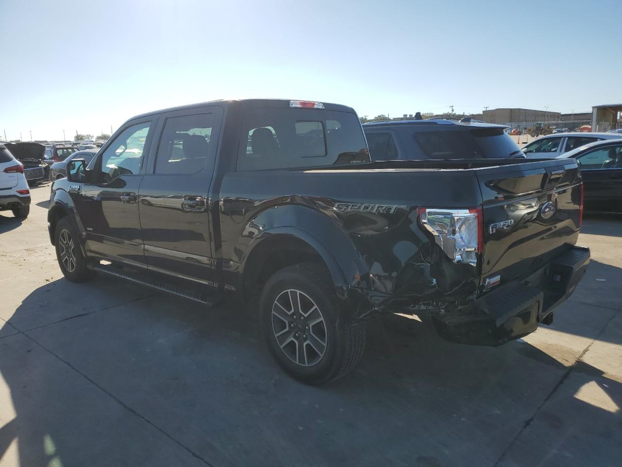 Image 2 of 2016 FORD F150 SUPERCREW 2016 with VIN 1FTEW1CG9GKF94685
