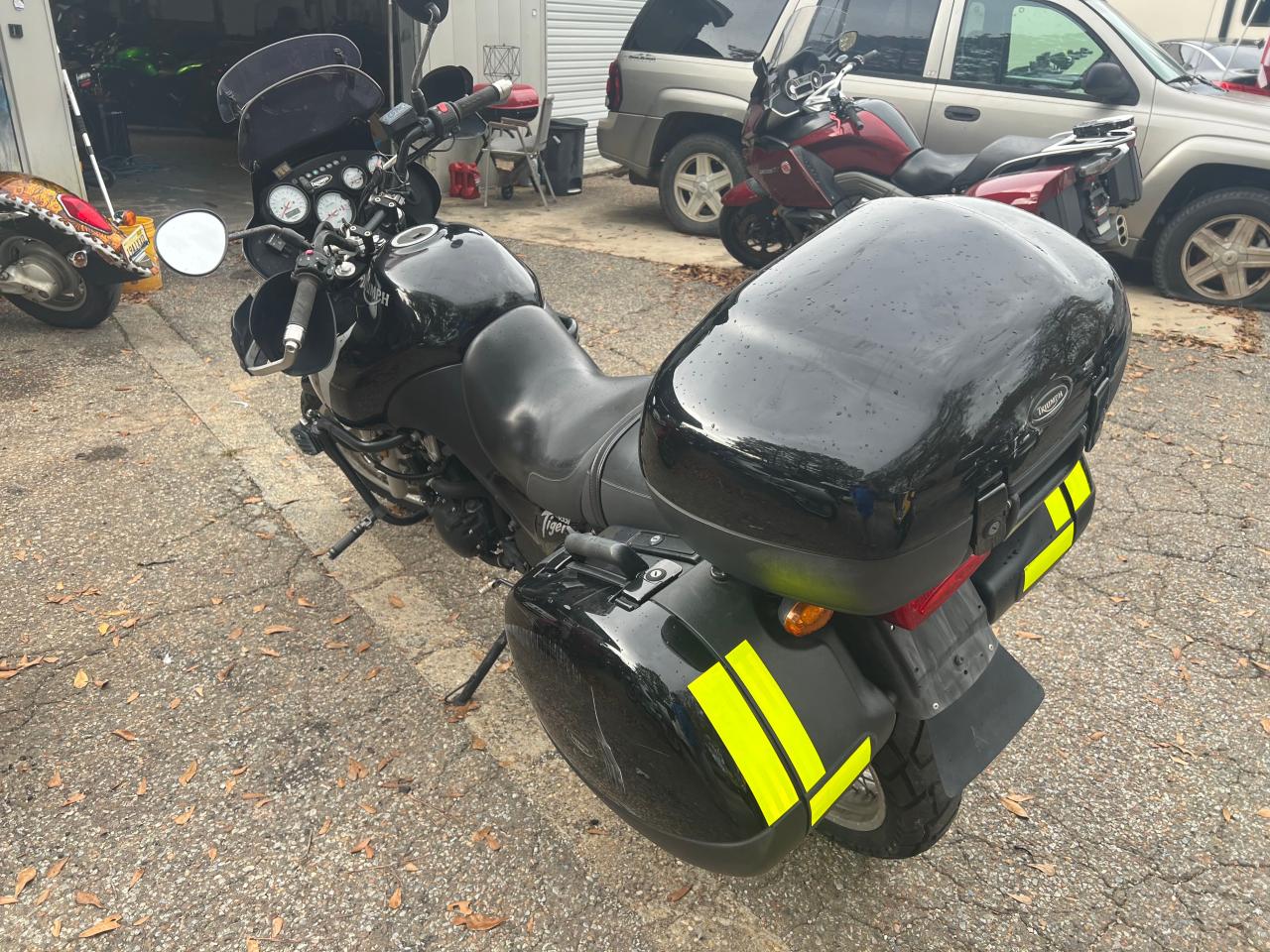 Image 3 of 2004 TRIUMPH MOTORCYCLE TIGER  2004 with VIN SMT700FR94J187325