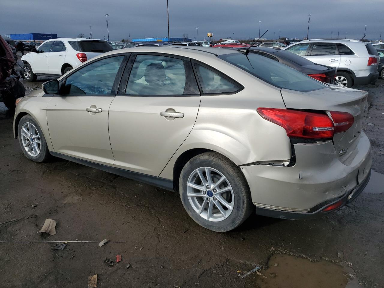 Obraz 2 z 2017 FORD FOCUS SE 2017 z VIN 1FADP3F21HL340023