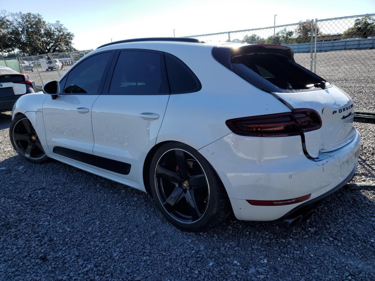 Изображение 2 2018 PORSCHE MACAN GTS 2018 с VIN WP1AG2A58JLB64083