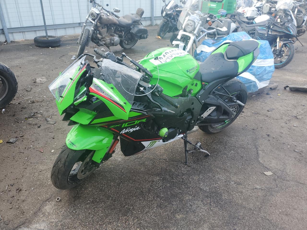 Obraz 2 z 2022 KAWASAKI ZX1002 M 2022 z VIN JKBZXVM1XNA002073