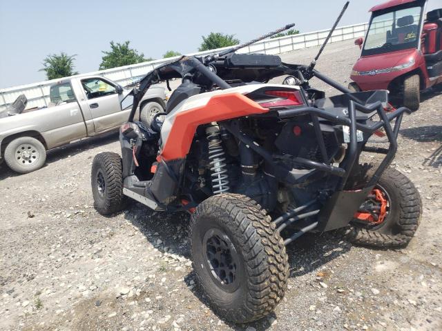 Obraz 3 z 2022 CAN-AM MAVERICK X3 X RC 64 TURBO RR 2022 z VIN 3JBVPAV47NE000453