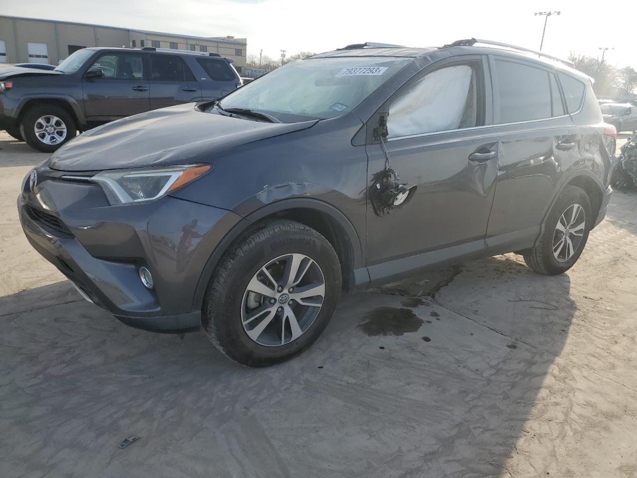 Obraz 1 z 2016 TOYOTA RAV4 XLE 2016 z VIN 2T3WFREV0GW281062