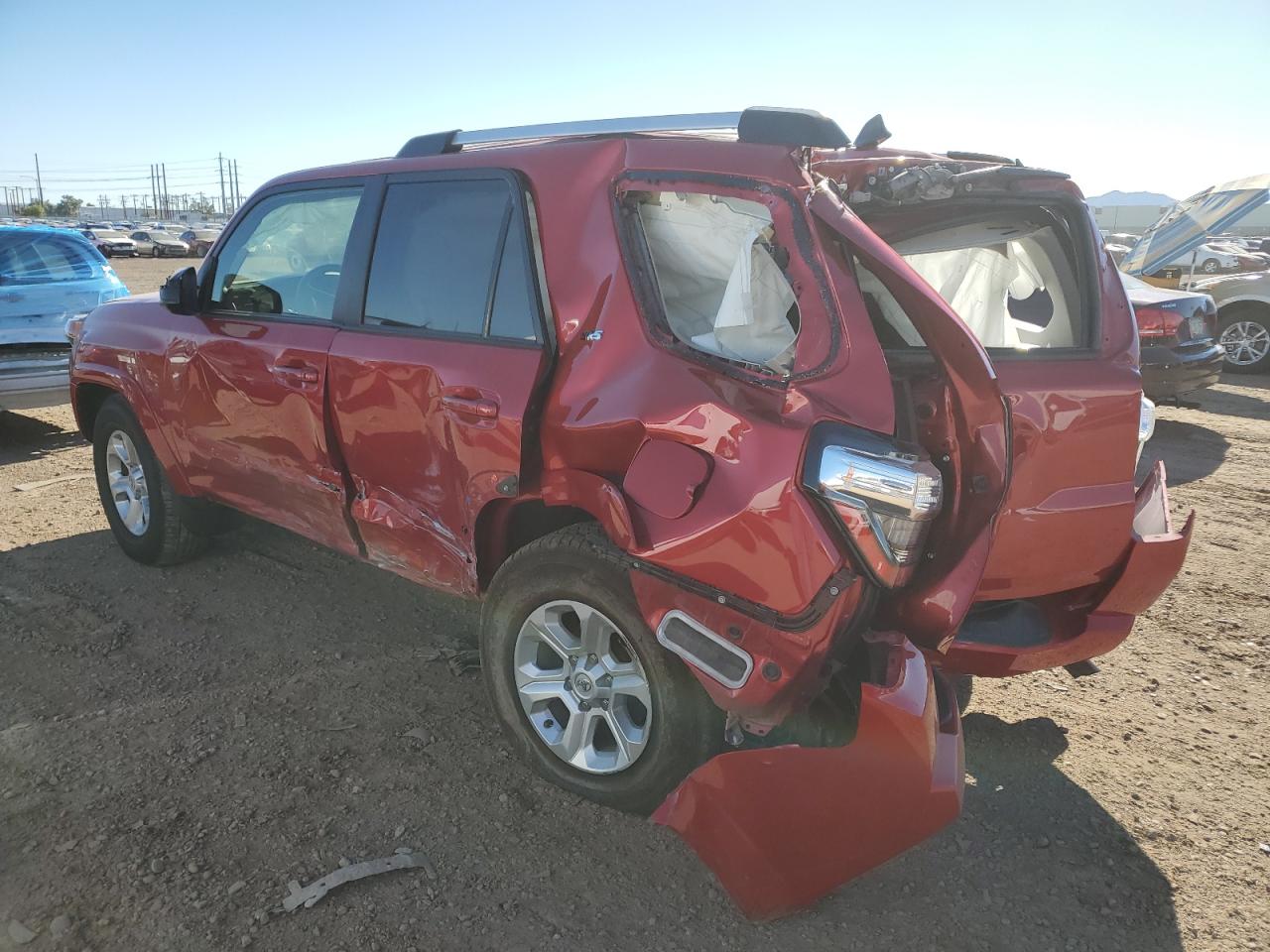 Image 2 of 2022 TOYOTA 4RUNNER SR5 2022 with VIN JTEEU5JR4N5263411