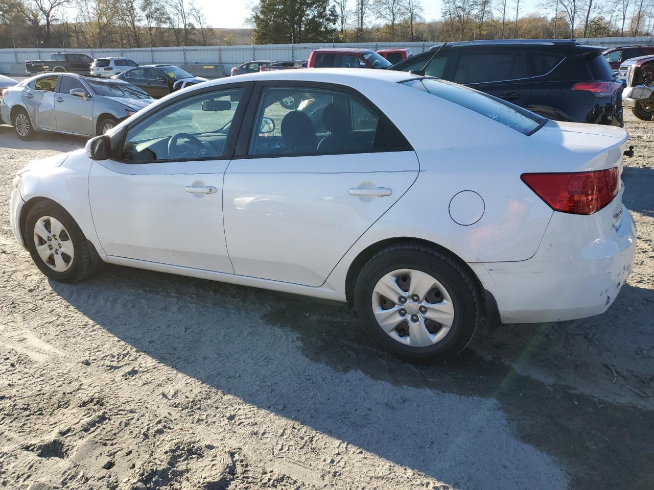 Obraz 2 z 2013 KIA FORTE EX 2013 z VIN KNAFU4A21D5711766