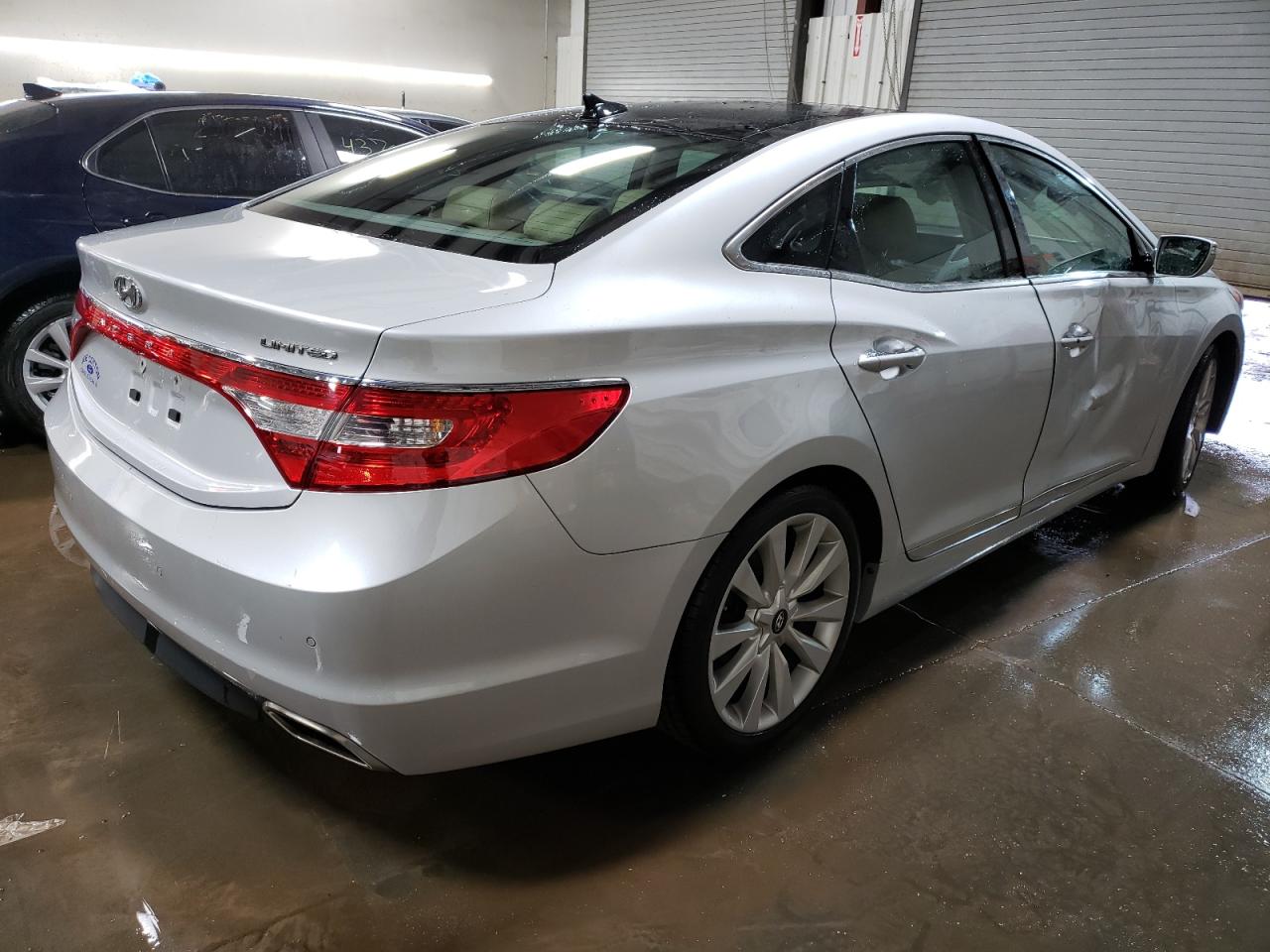 Изображение 3 2016 HYUNDAI AZERA LIMITED 2016 с VIN KMHFH4JG0GA527381
