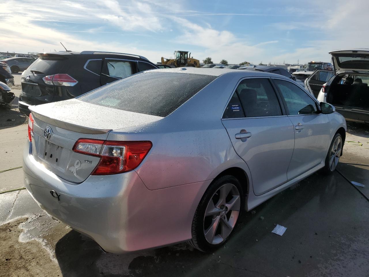 Изображение 3 2012 TOYOTA CAMRY SE 2012 с VIN 4T1BK1FK1CU003631