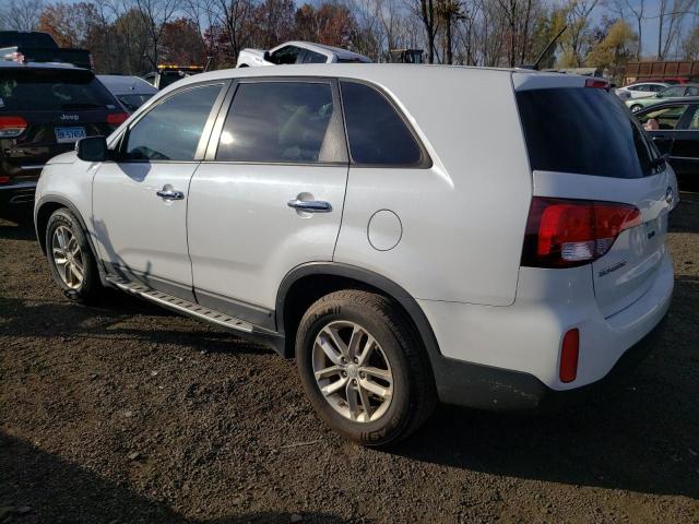 Изображение 2 2015 KIA SORENTO LX 2015 с VIN 5XYKT3A67FG599437