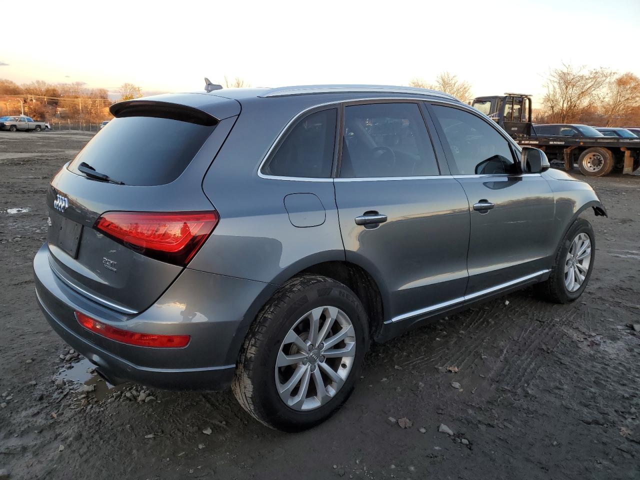 Image 3 of 2015 AUDI Q5 PREMIUM PLUS 2015 with VIN WA1LFAFP8FA103413