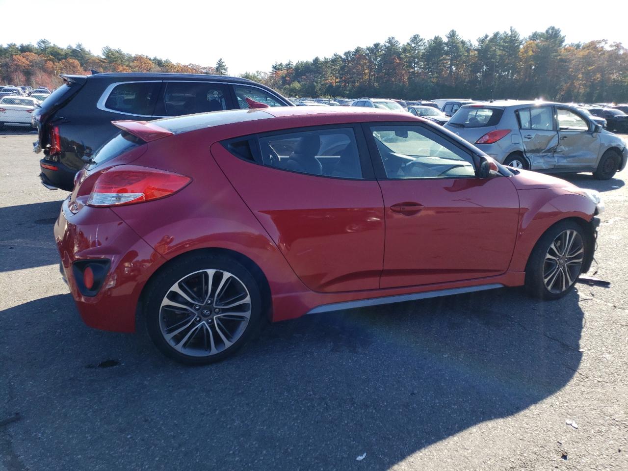 Image 3 of Hyundai Veloster Turbo 2017 with VIN KMHTC6AE1HU308635