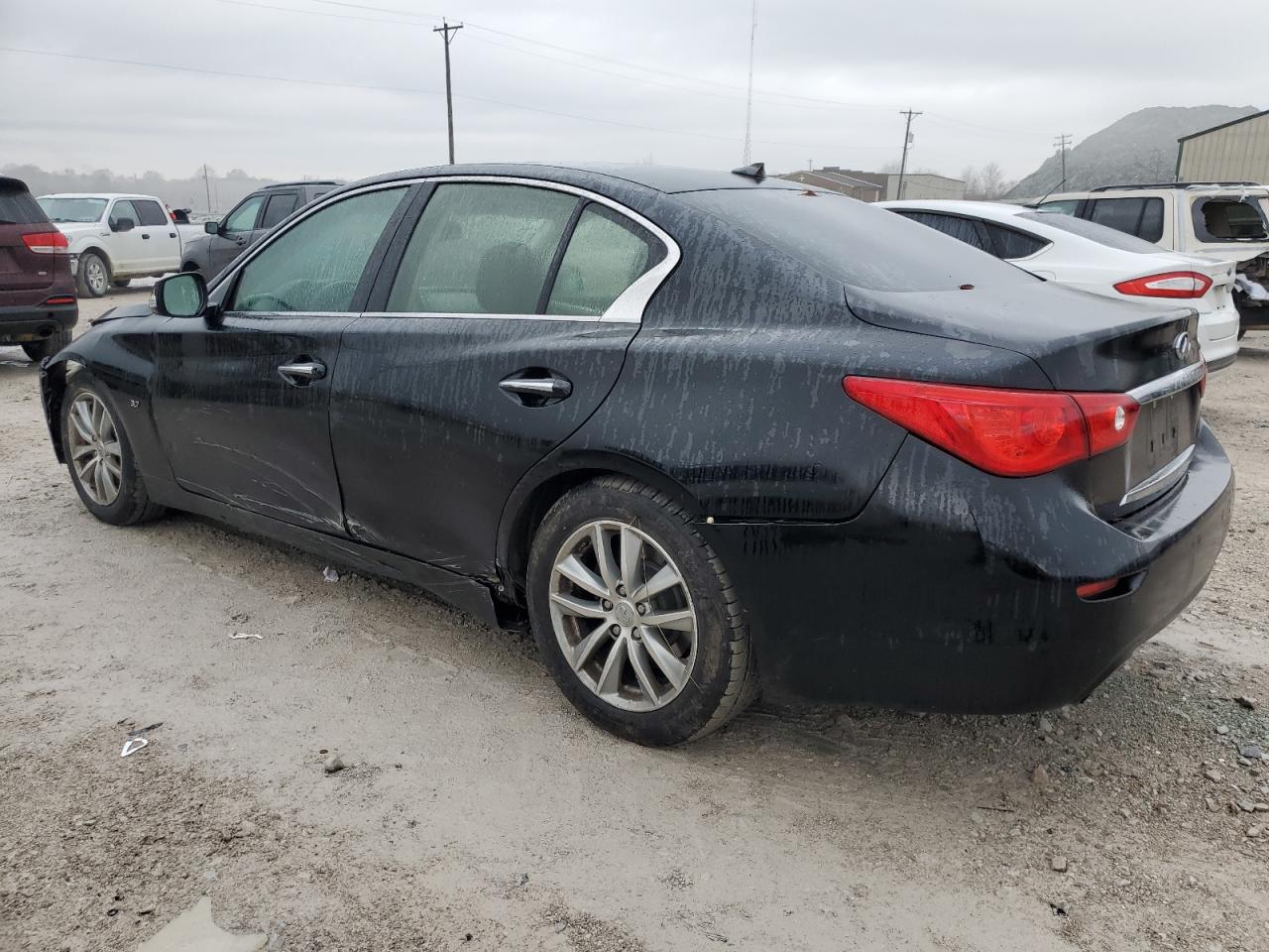 Изображение 2 2015 INFINITI Q50 BASE 2015 с VIN JN1BV7AP2FM347610