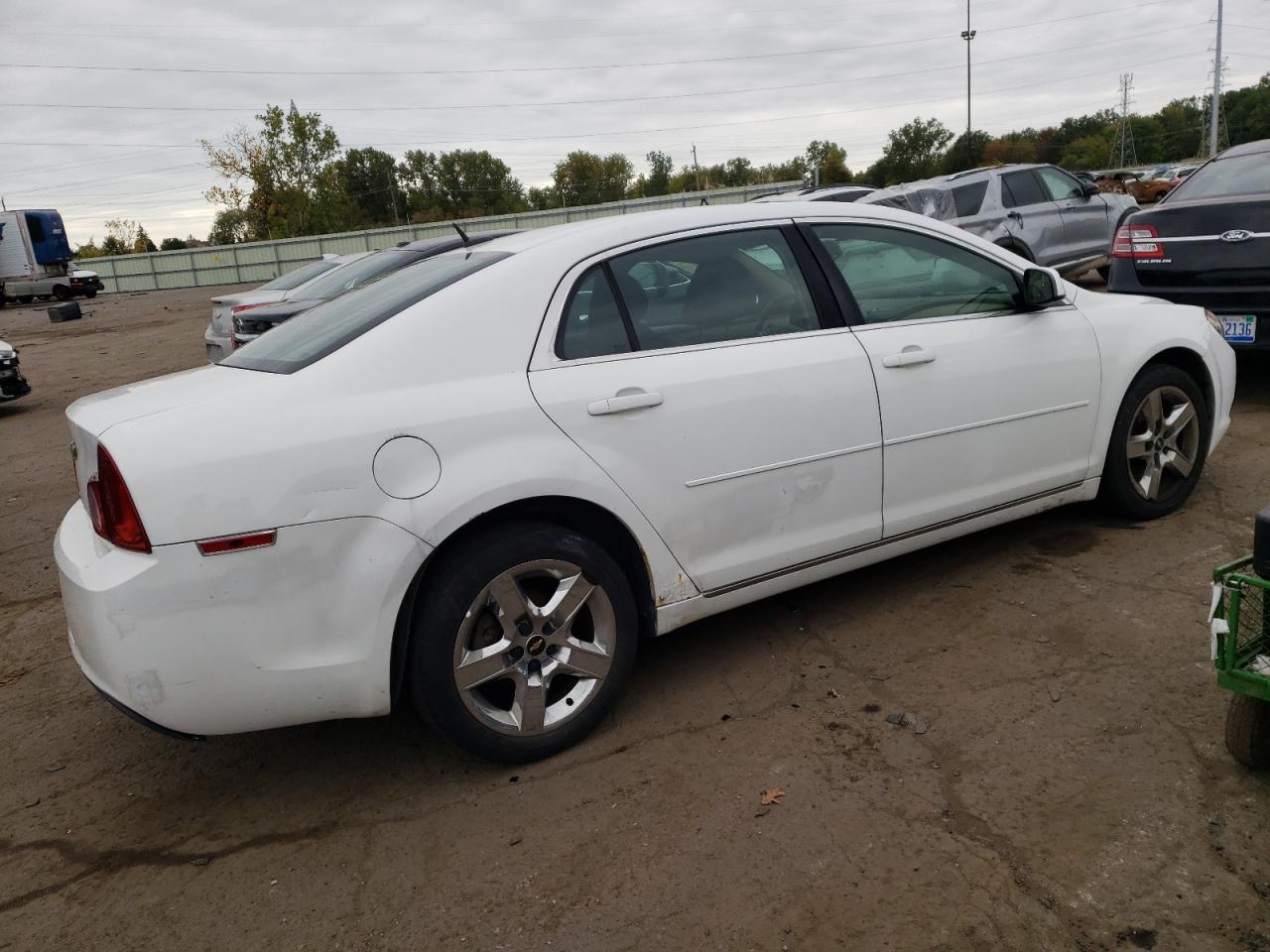 Image 3 of 2010 CHEVROLET MALIBU 1LT 2010 with VIN 1G1ZC5EB0A4119076