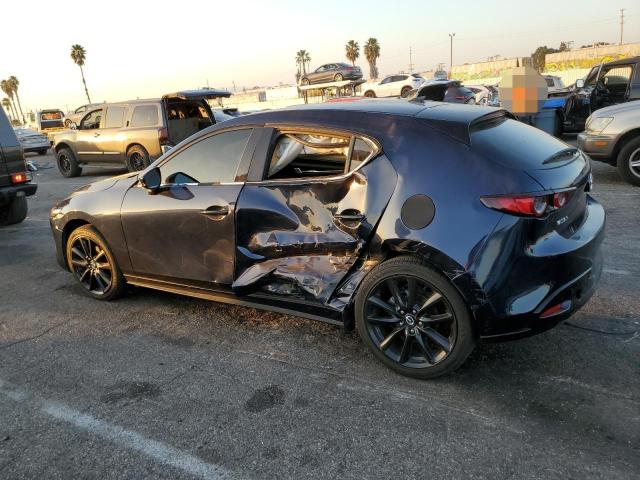 Image 2 of 2019 MAZDA 3 PREMIUM 2019 with VIN JM1BPANMXK1143380