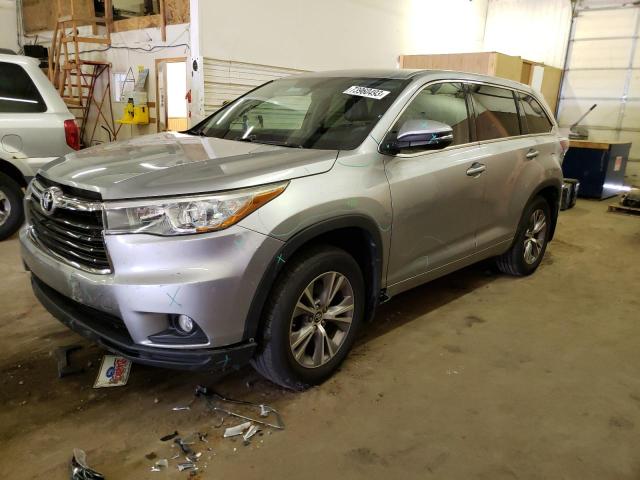 2016 TOYOTA HIGHLANDER LE 2016 image