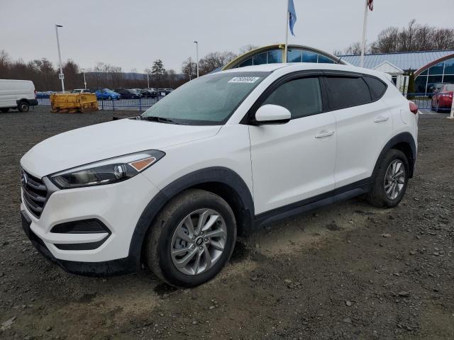 Obraz 1 z 2018 HYUNDAI TUCSON SE 2018 z VIN KM8J2CA40JU818111