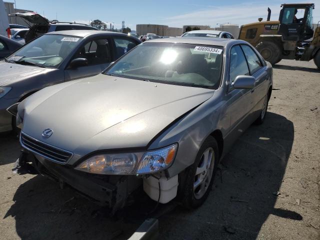 Image 1 of 2000 LEXUS ES 300 2000 with VIN JT8BF28G6Y0284085