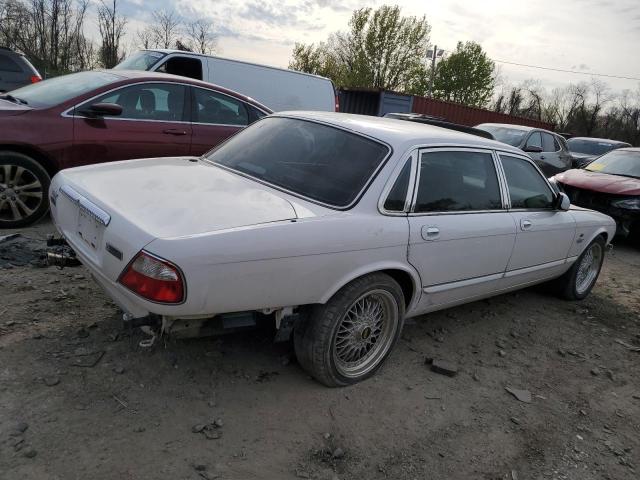 Image 3 of 2002 JAGUAR VANDENPLAS  2002 with VIN SAJDA24C92LF48308