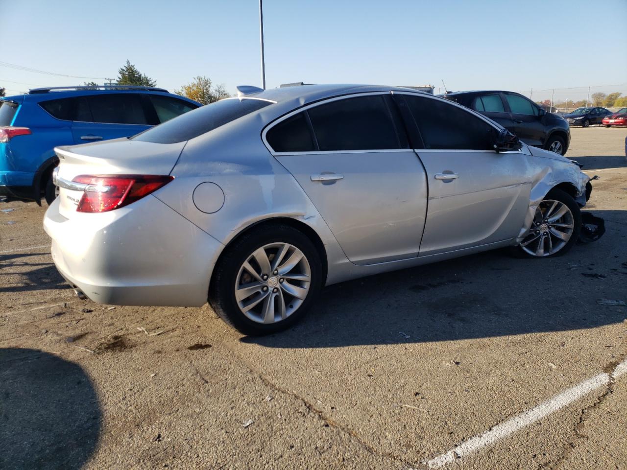 Изображение 3 2016 BUICK REGAL PREMIUM 2016 с VIN 2G4GT5GX3G9180351