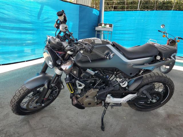 Obraz 3 z 2020 HUSQVARNA VITPILEN 401/SVARTPILEN 401  2020 z VIN MD2JUJ40XLC263991