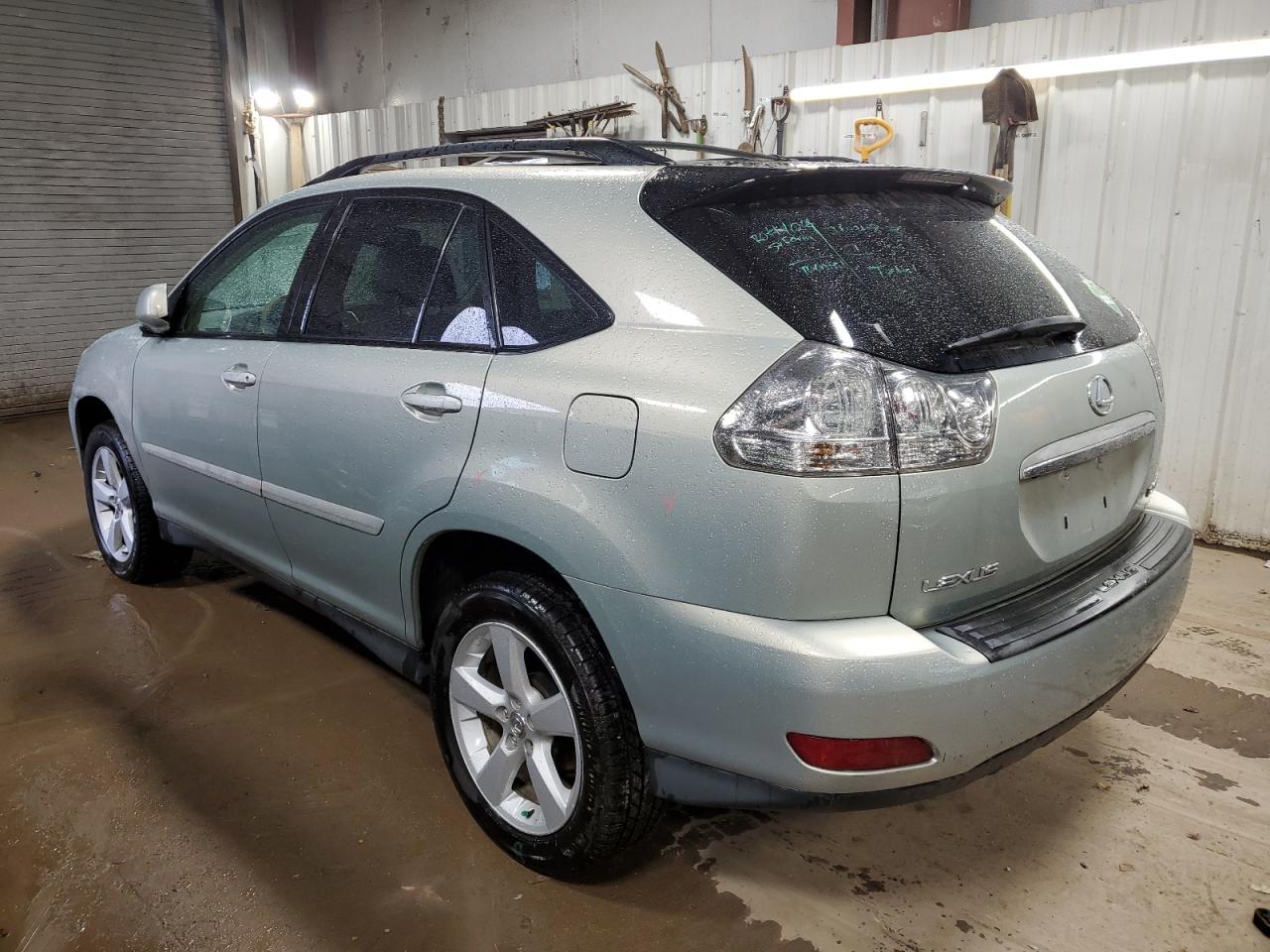 Изображение 2 2005 LEXUS RX 330 2005 с VIN 2T2HA31U65C076558